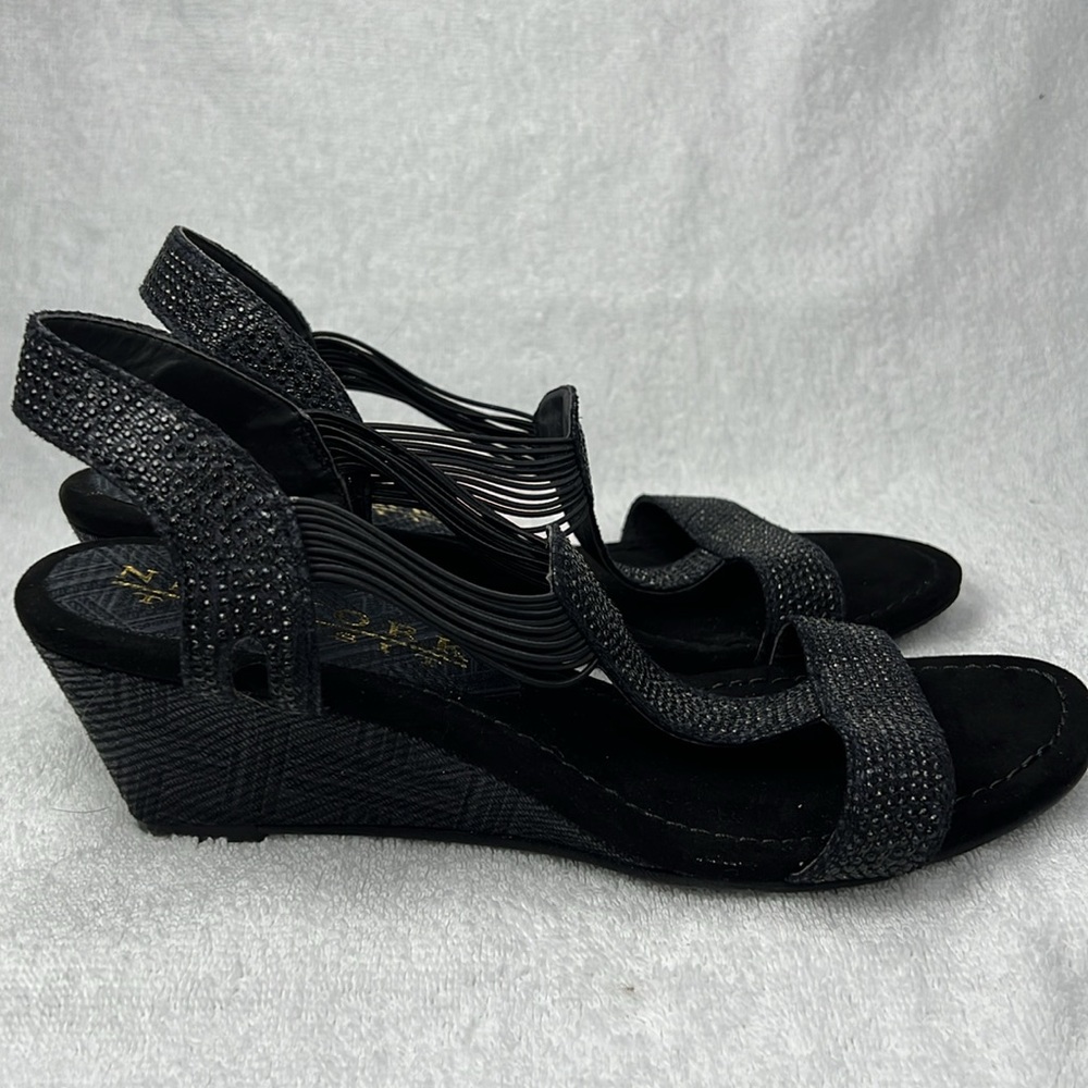 New York Transit, black with with back embellishment, 2 inch heel - Picture 4 of 5